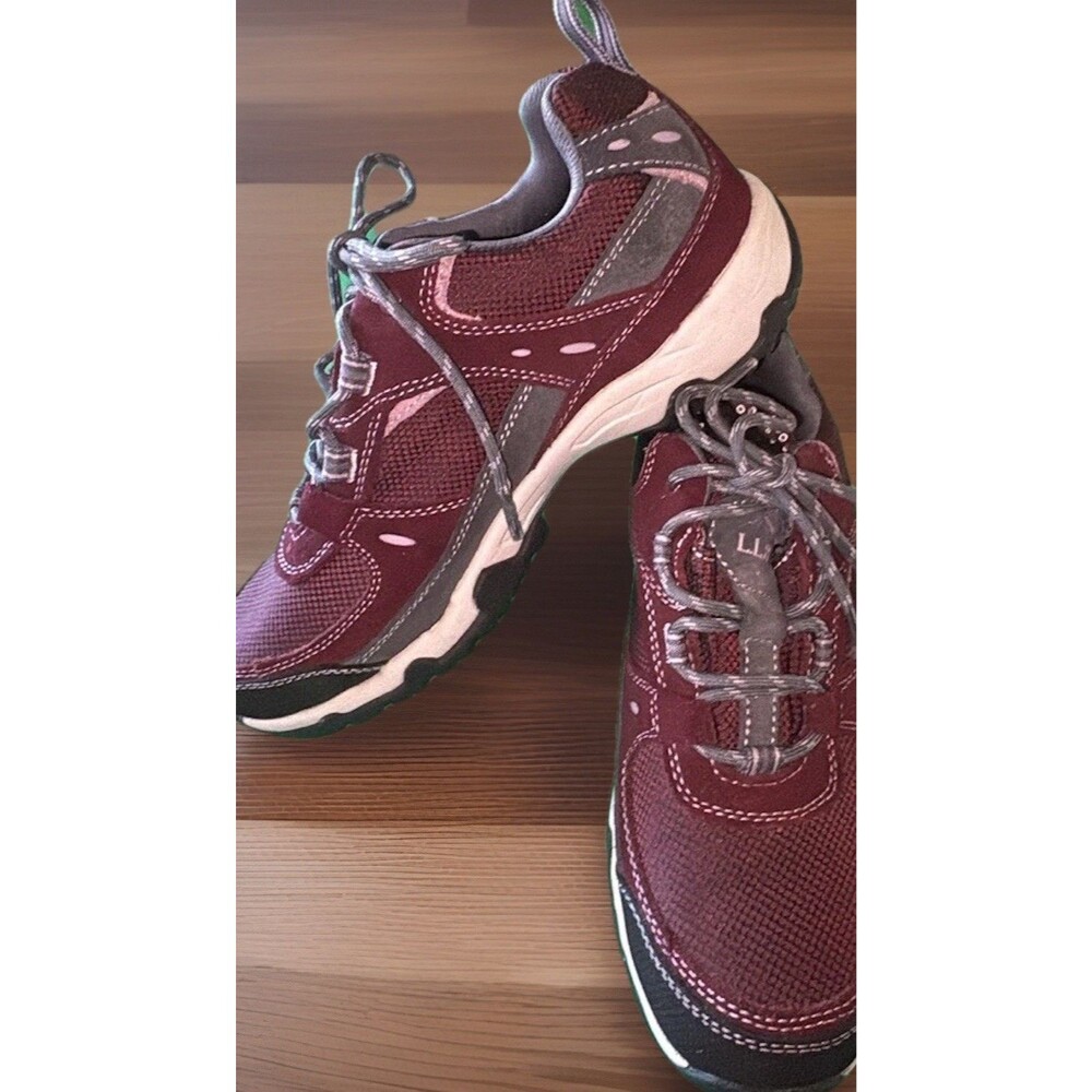 LL Bean Women's Tek 2.5 Hikers Waterproof Sneakers Burgundy Size 9 WIDE outdoor